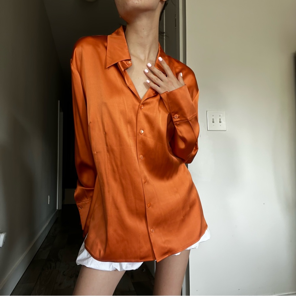 Talbots orange colored silk shirt (caramel) 🧡.